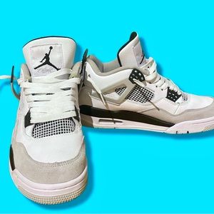 Jordan 4 Retro Military Black - Size 10